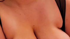 Amateur Curvy Girl Blowjob And Cum On Face And Big Boobs