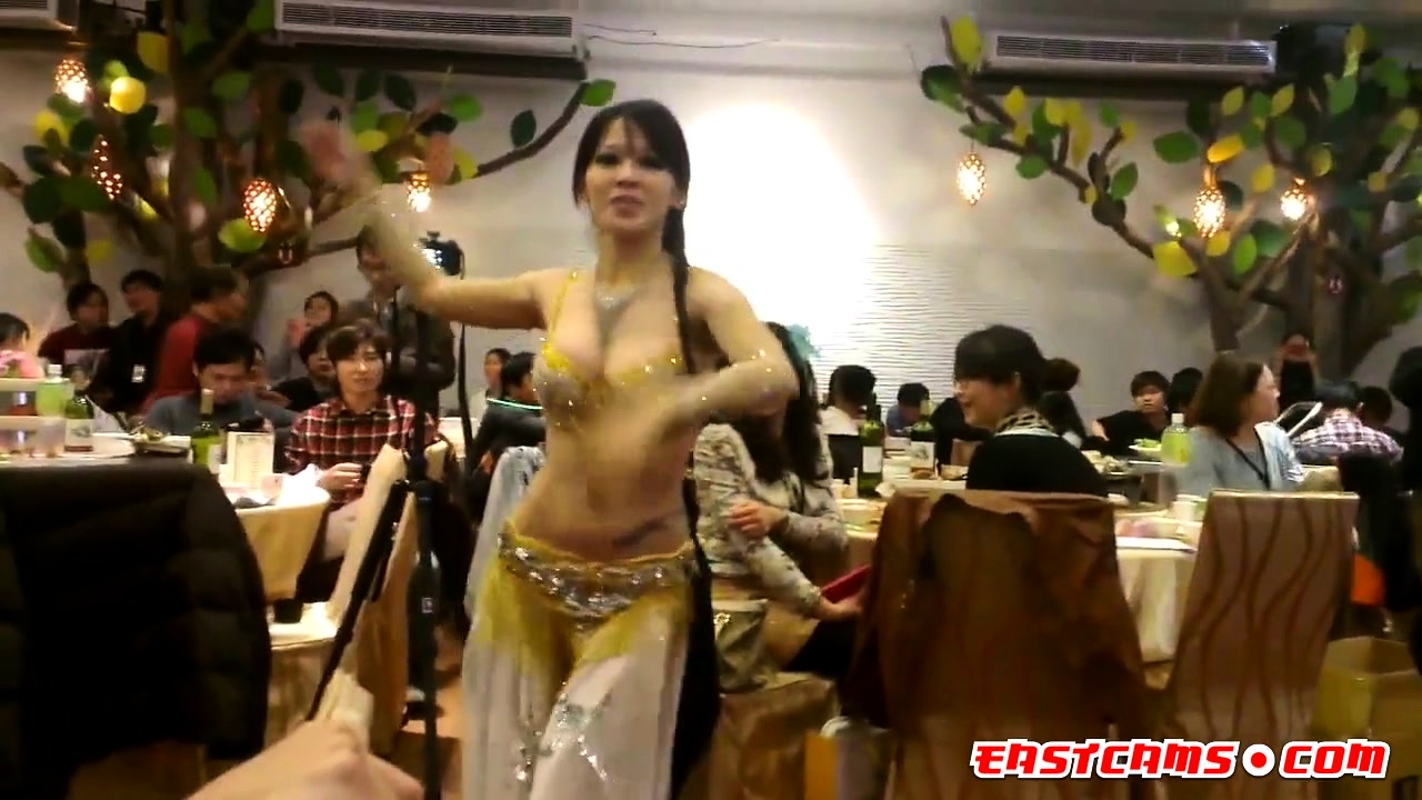 Free Mobile Porn and Sex Videos and Sex Movies - Sexy Asian Belly Dancer Shake Her Slut Boobs - 481496 pic picture